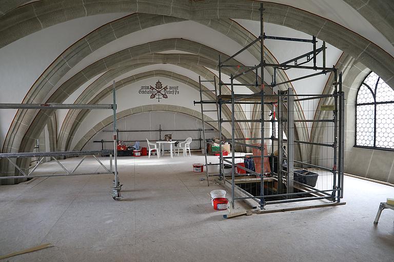 Eingerüstetes Deckengewölbe im Wilibaldschor. pde-Foto: Johannes Heim